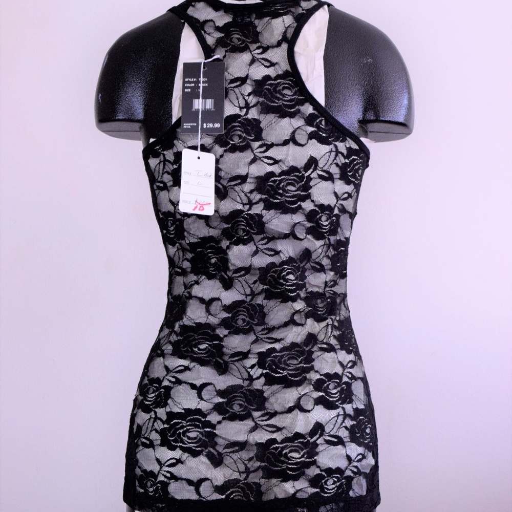 Black tank top with lace